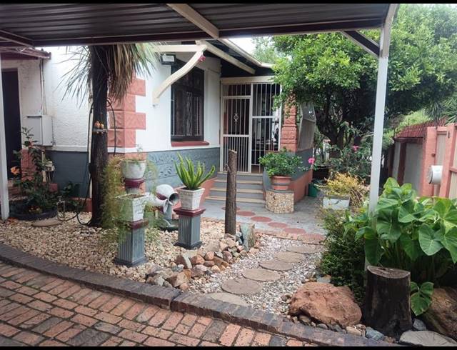 3 BEDROOM HOUSE FOR SALE IN ALBERTON NORTH